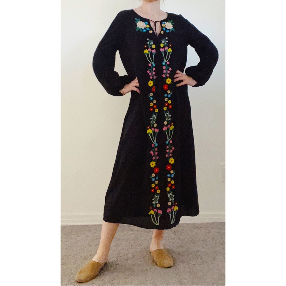 Embroidered, kaftan style dress by Zara Studio. Size large.